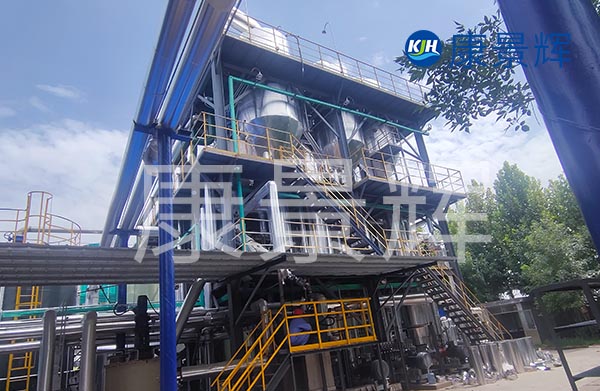 青島康景輝三效蒸發(fā)器，會安排專人對接整個(gè)項(xiàng)目，專人專用，一個(gè)團(tuán)隊(duì)只對接一個(gè)項(xiàng)目，效率更快，服務(wù)更好。